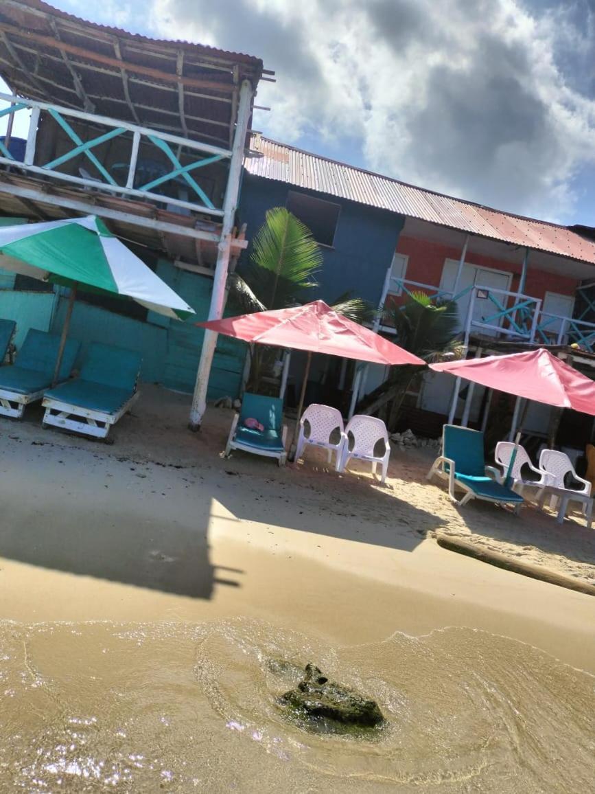 פלאיה בלנקה Playa Tortuga Cabana מראה חיצוני תמונה